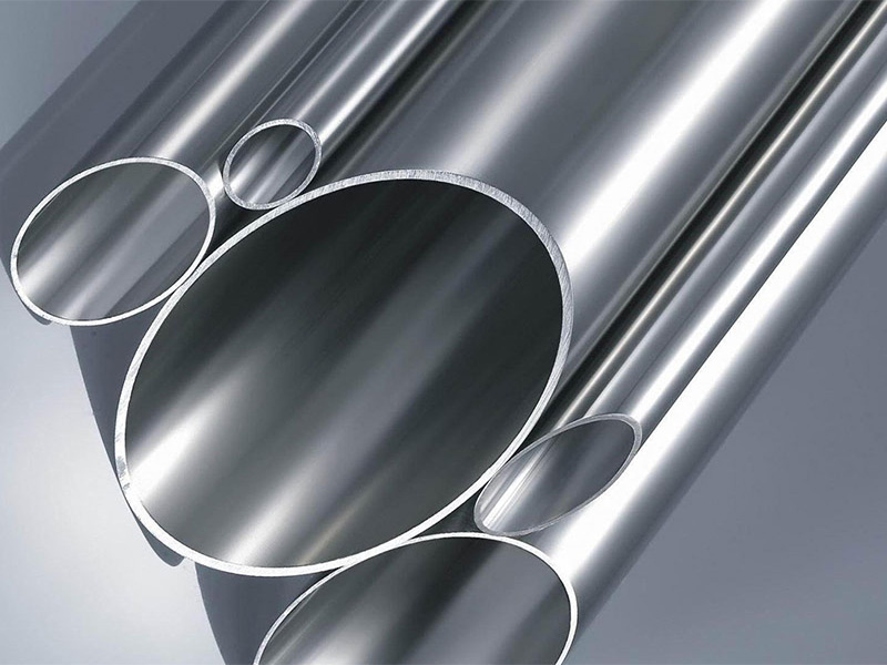 Difference Between Stainless Steel and Galvanised Steel